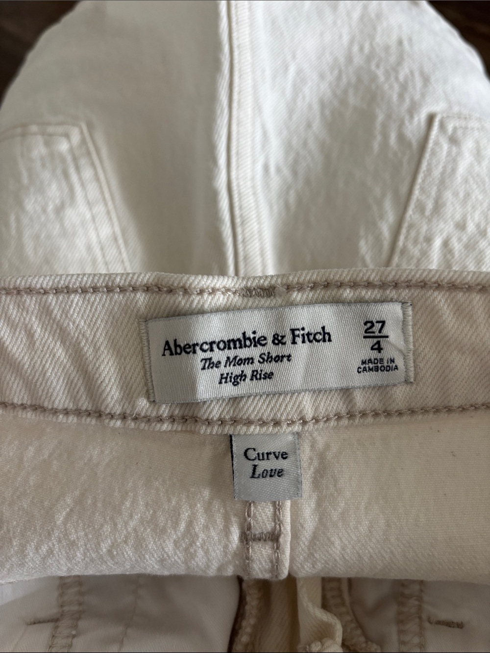 Abercrombie & Fitch Off-White Denim Shorts - Picture 3 of 3